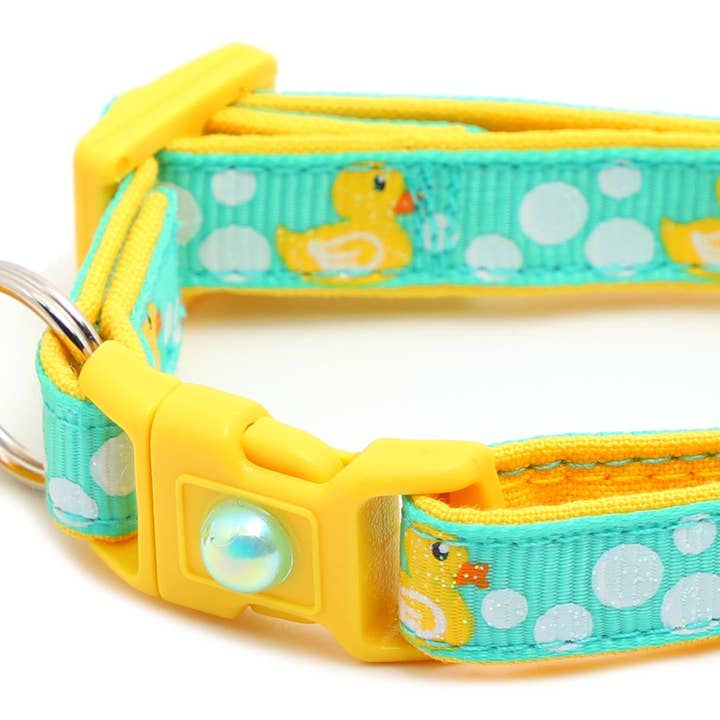 From Pugs to Persians Pet Accessories, LLC - Wholesale Pet collar – Cat - Rubber Duckies Breakaway Cat Collar3