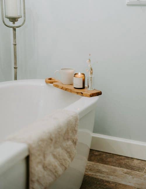 Vanilla and Spruce, LLC - Wholesale Jar/Filled Candle - 7 oz Candle - Butterfly3