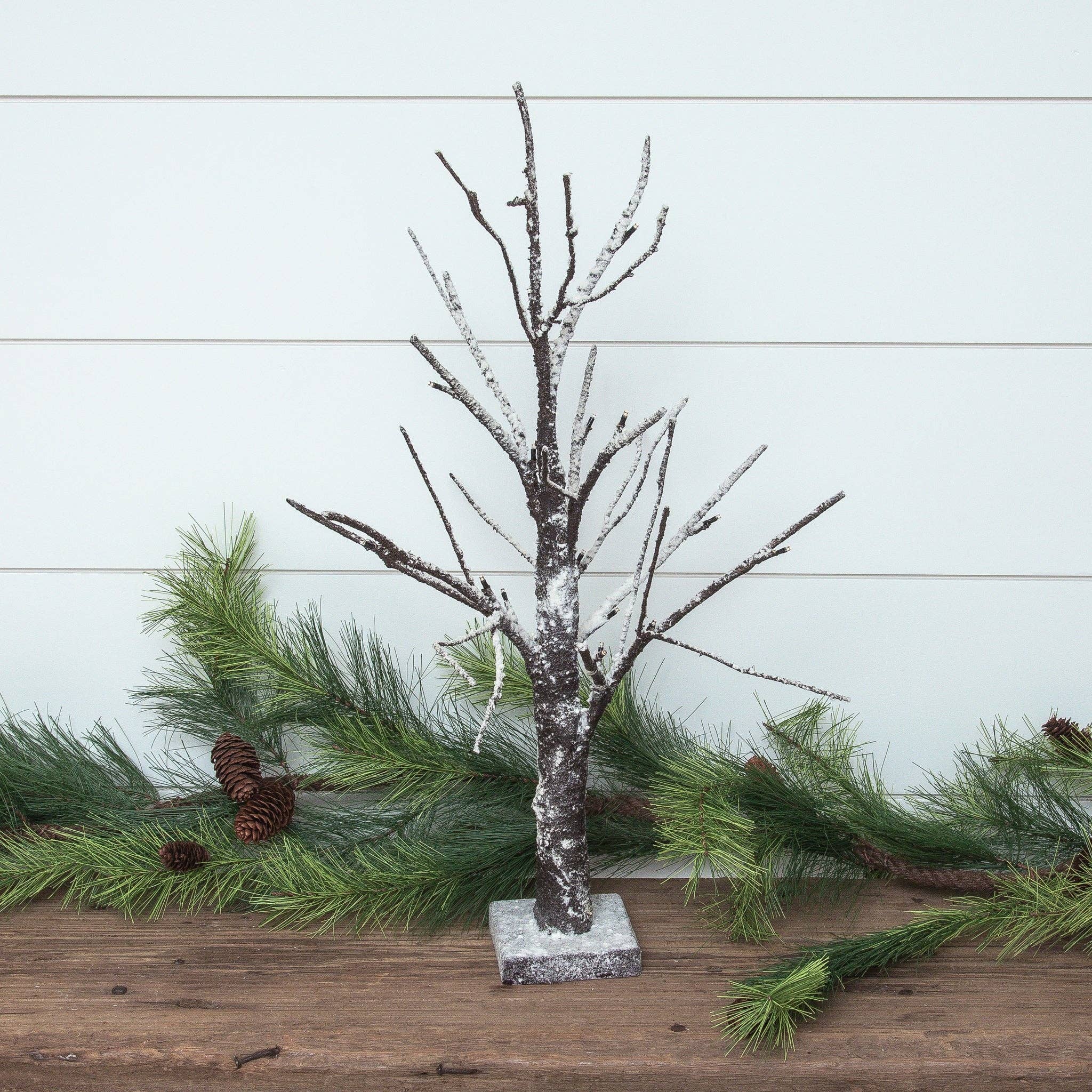 Audrey's Home & Gift – wholesale Konstgjord julgran – Led snöig brun björkträd (PC)1