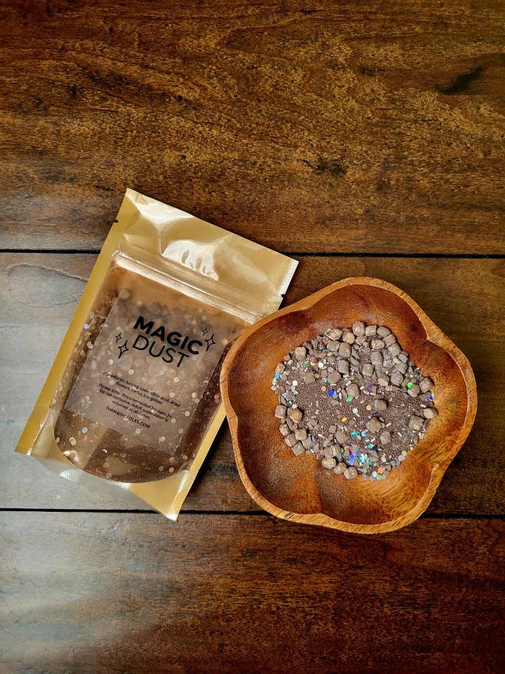 Hot Cocoa Magic Dust W/ Magic Liquid for wholesale by The Magic Folks