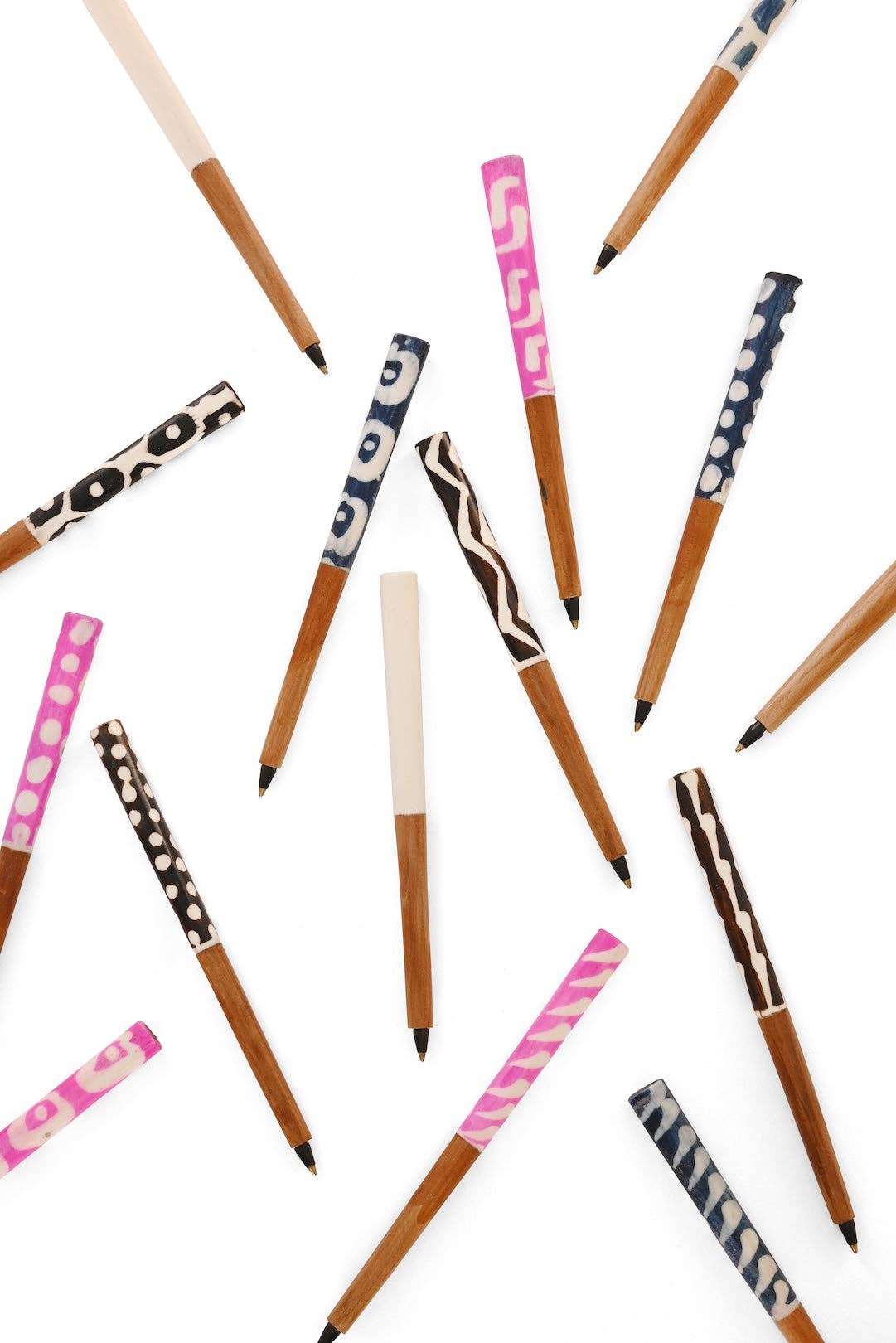 Swahili | AFRICAN MODERN - Wholesale Pen - Akamba Batik Dyed Cow Bone and Wild Olive Wood Ink Pen - Blue4