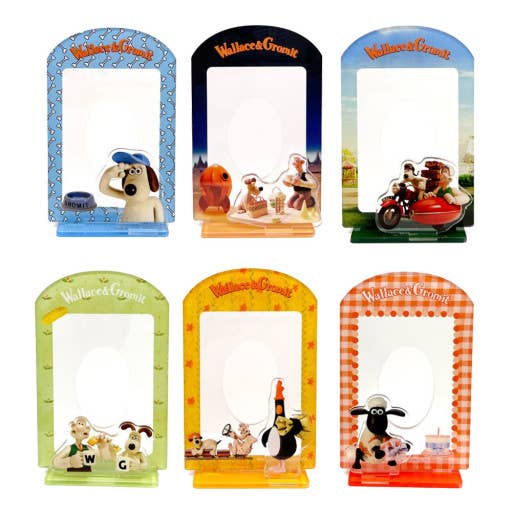 K-Wonderland – Großhandel Bilderrahmenständer – Wallace & Gromit Zufälliger Acryl-Fotokartenständer12