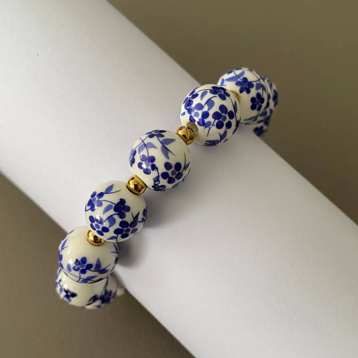 Vintage Blue and White Porcelain 18K Gold Beaded Bracelet for wholesale on Faire2