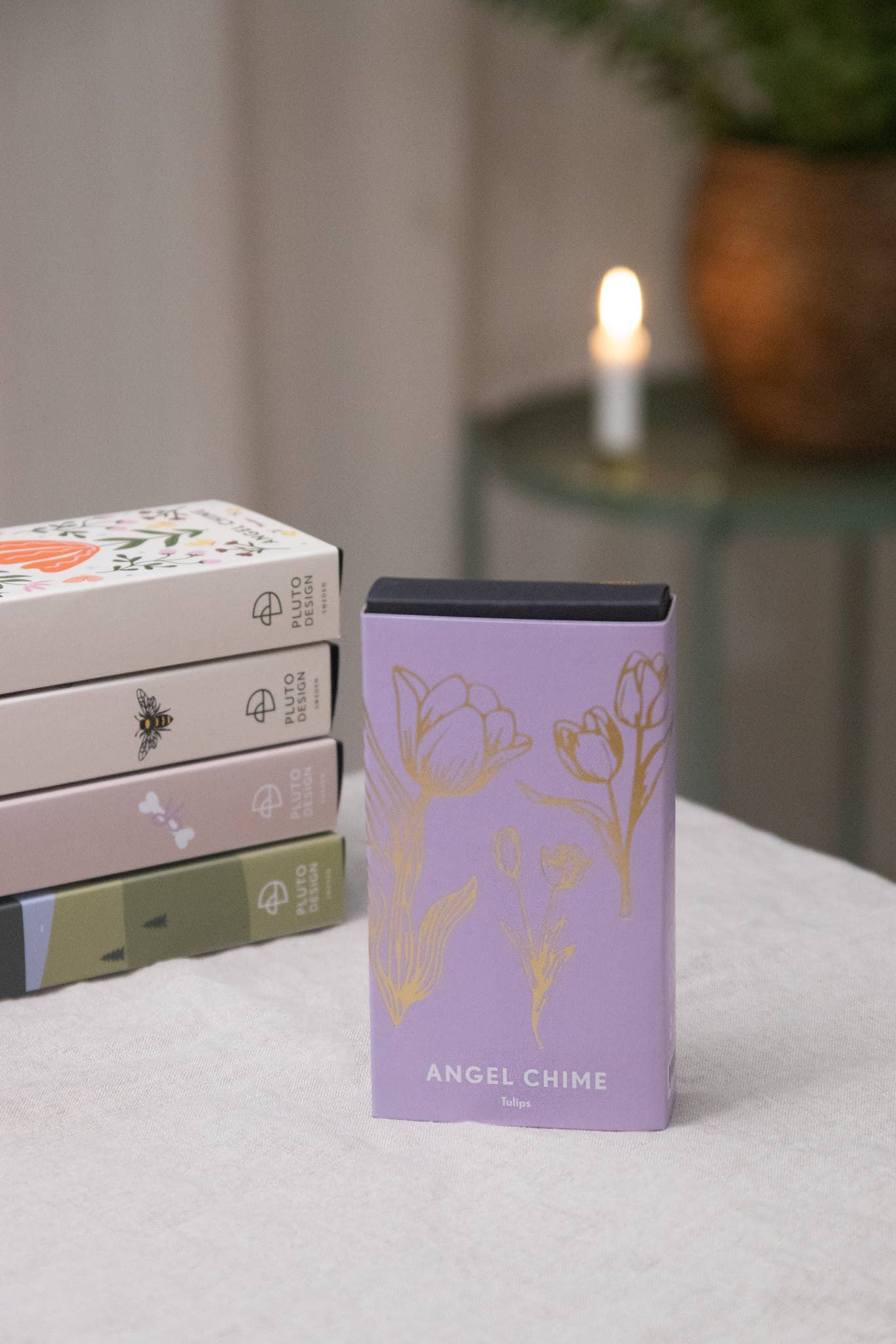 Talla Imports - Wholesale Candle Holder - Rotary Candleholder, Tulips, Gold2