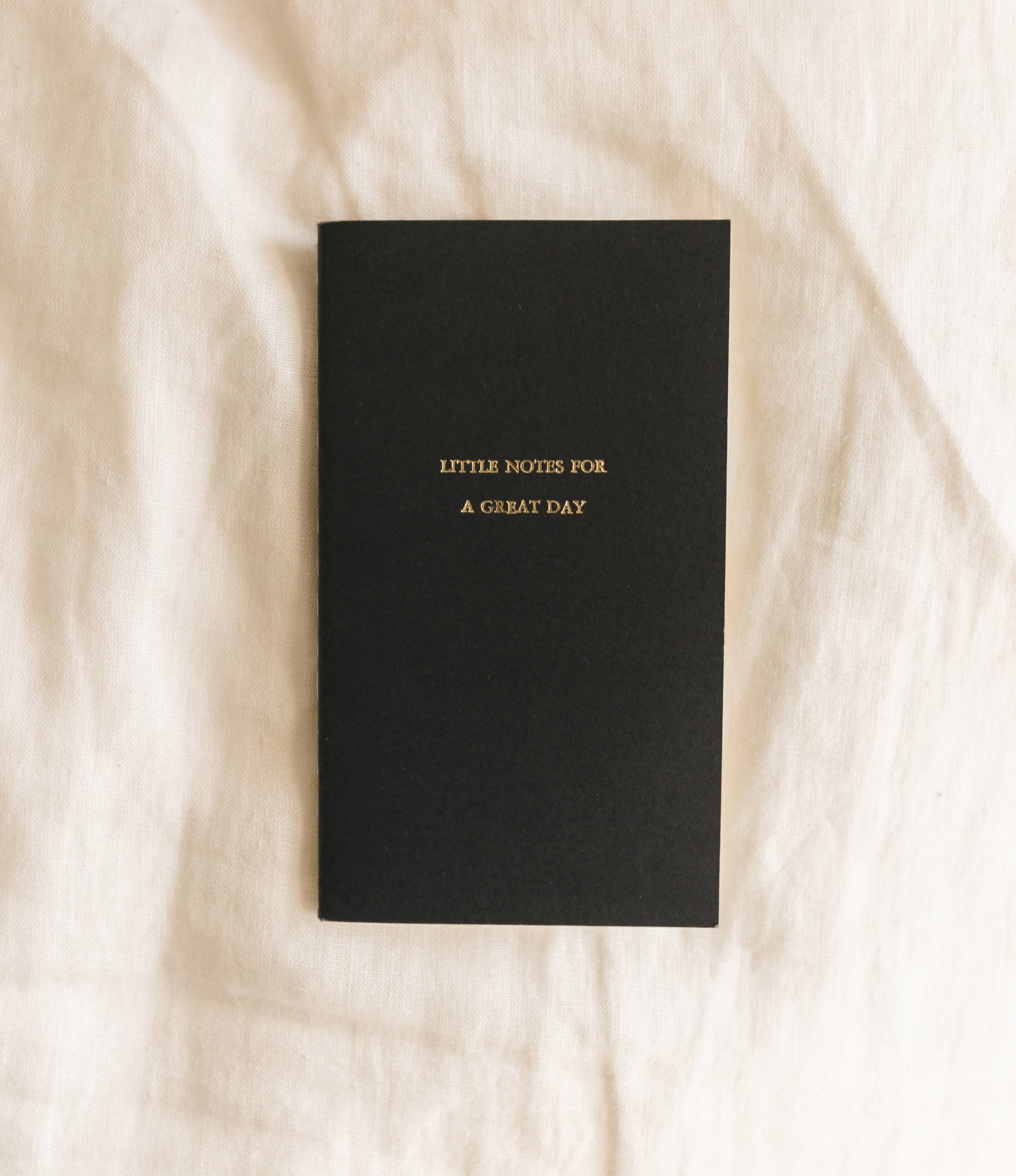 Studio Portmanteau - Vente Cahiers - Mini carnet de notes au point de selle gaufré avec texte personnalisé8