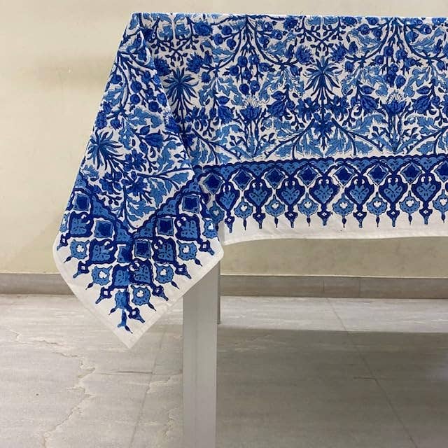 Nappe rectangulaire en coton bleu roi foncé Fabricrush pour la vente par Fabricrush