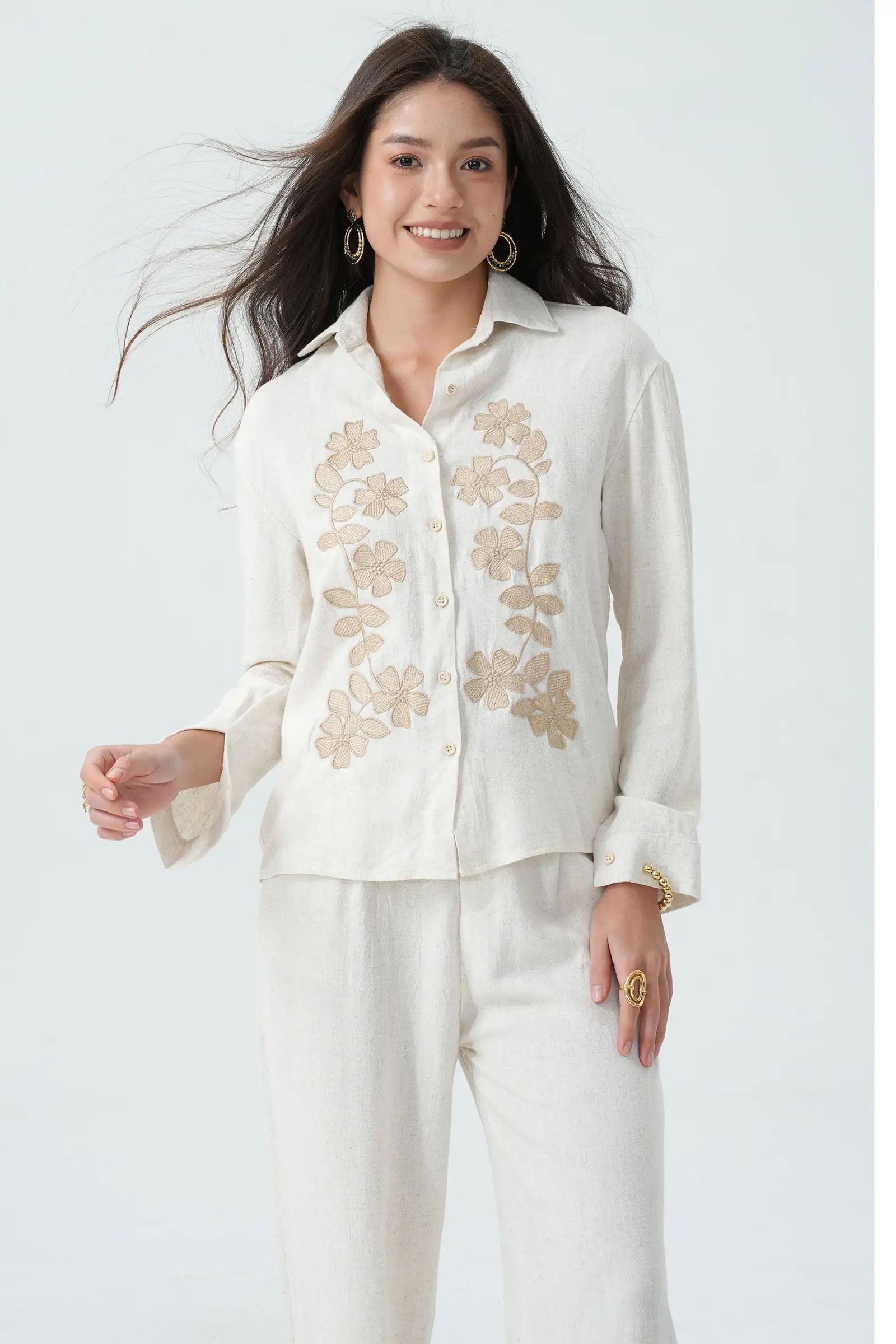 Beige Elegant & Bohemian Freshness Embroidered Linen Shirt PAN-527 for wholesale on Faire1