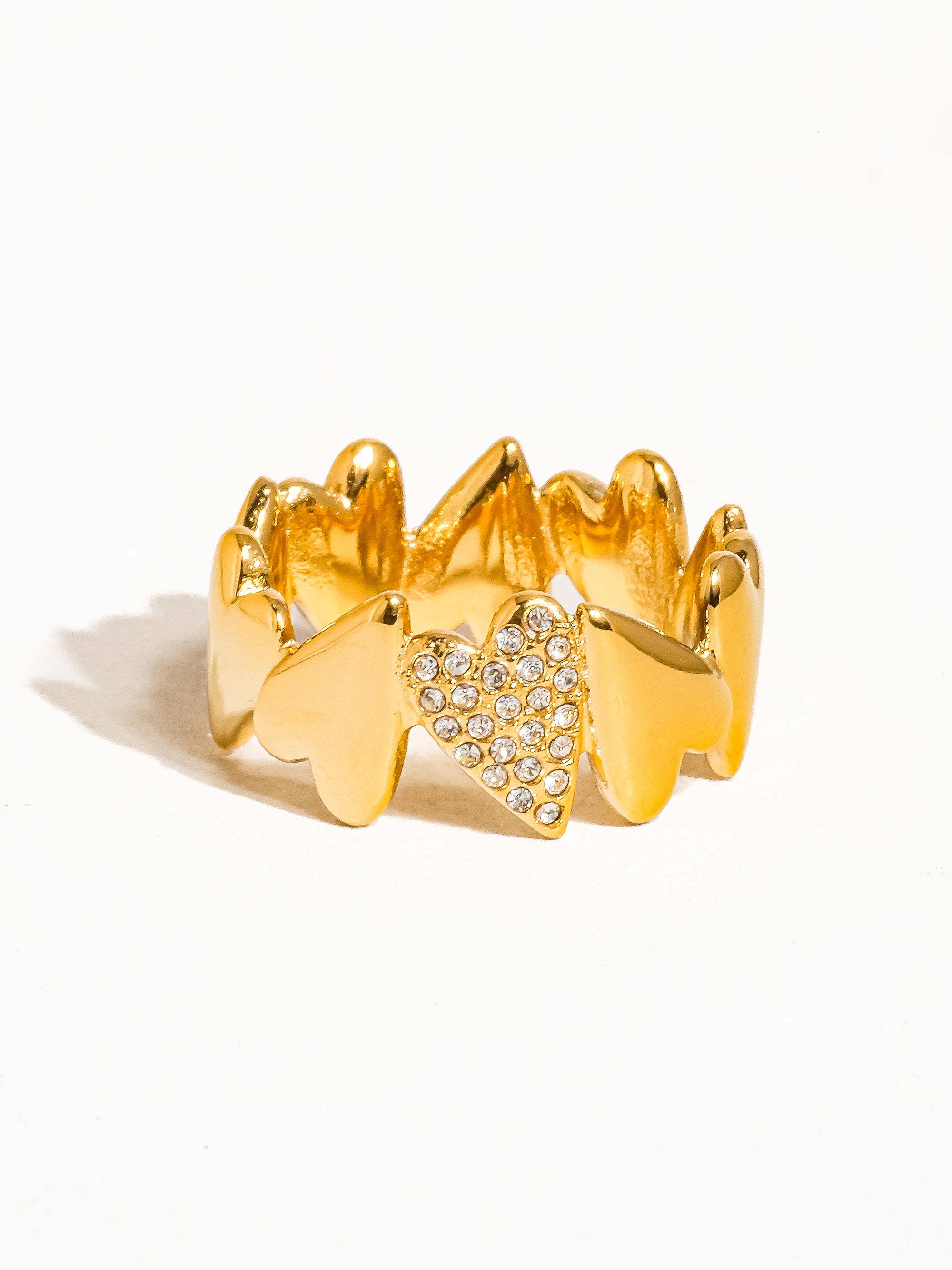 Cloé 18K Gold Non-Tarnish Heart Ring for wholesale on Faire