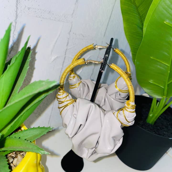 Burkinabae - Wholesale Hoop Earrings - Kabore Queen Hoops- Modern Grey (Spandex Material)2