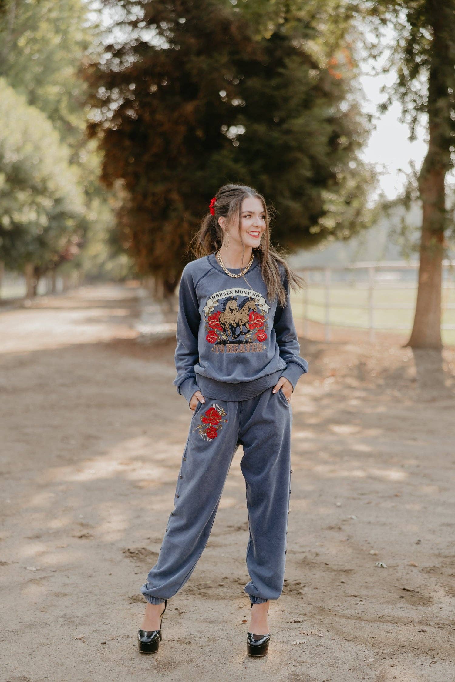 Rodeo Quincy - Wholesale Graphic Sweatshirt - Women's - Horses in Heaven Pullover4