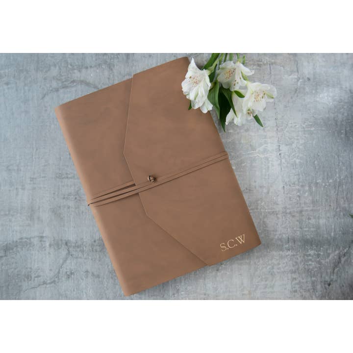 Tan LEATHERKIND Viaggio A4 Journal for wholesale on Faire