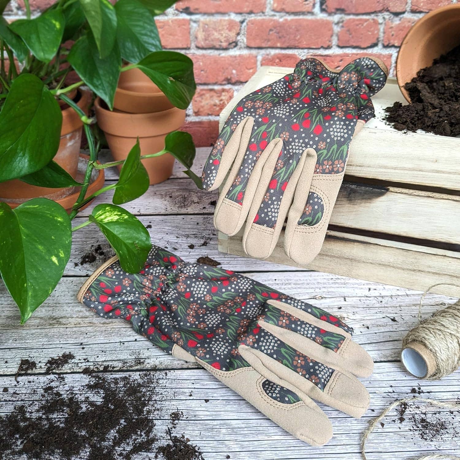 Robert Frederick Ltd - Wholesale Tuinhandschoenen - Willow en Belle Tuinhandschoenen voor Buiten - Dames Eén Maat - Gewatteerd met Elastische Manchetten2