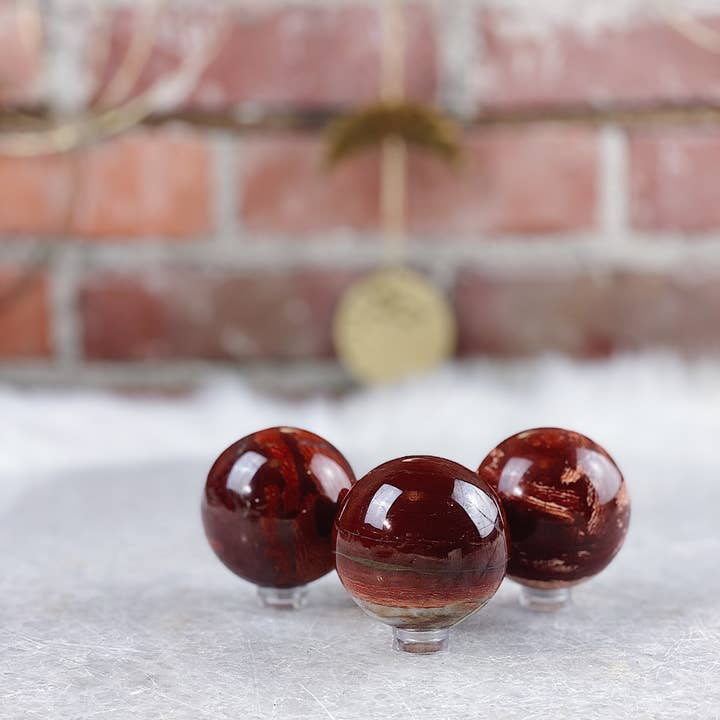 Intuïtief gekozen rode jaspisbol voor wholesale door Wild Alabaster