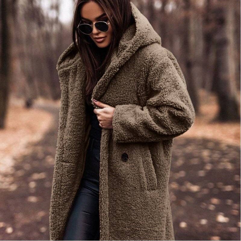 FurDecoration - Vente Manteau en fourrure/fausse fourrure – femme - Manteau long à capuche en peluche uni tendance1