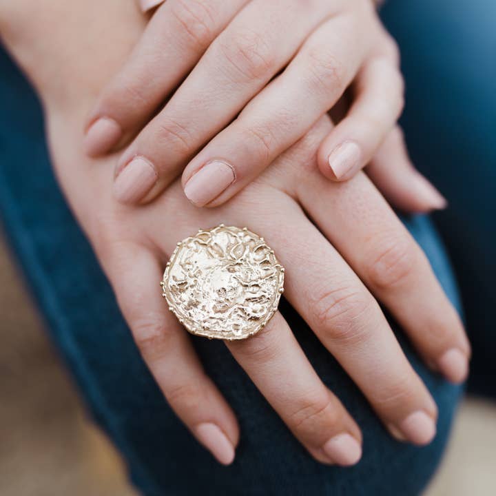 Las Lobas – wholesale Cocktail/Statement Ring – Mynt Ring