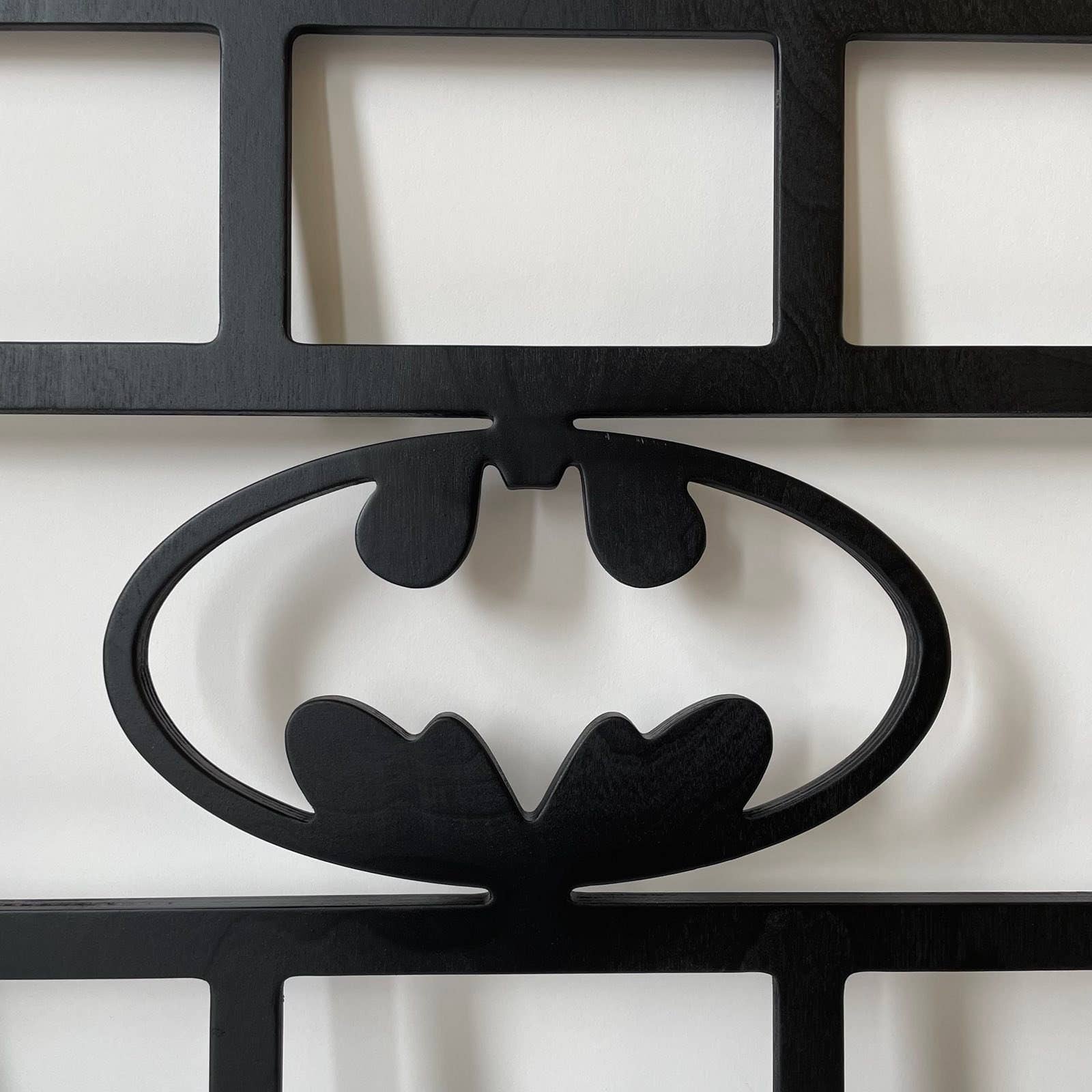 Woodinout - Wholesale Picture Frame - Custom photo collage frame, wooden, personalized collage1