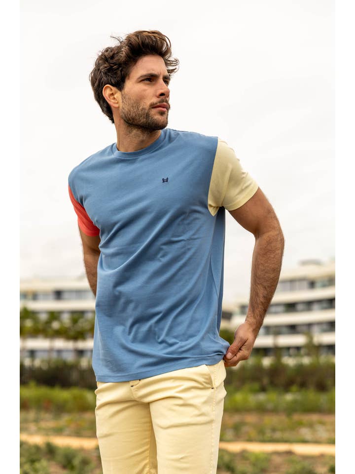 Custi Mikelo: Men's Clothing & Christmas Gifts - Wholesale T-Shirt - Unisex - Blue Fantasy T-shirt | South Africa2