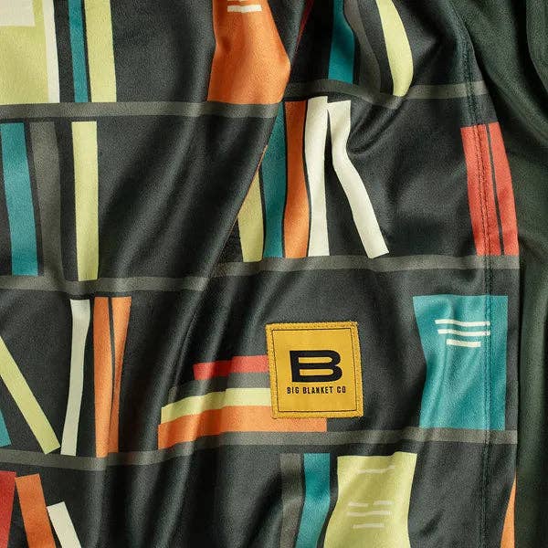 Big Blanket Co - Wholesale Throw Blanket - Original Stretch™ Blanket86