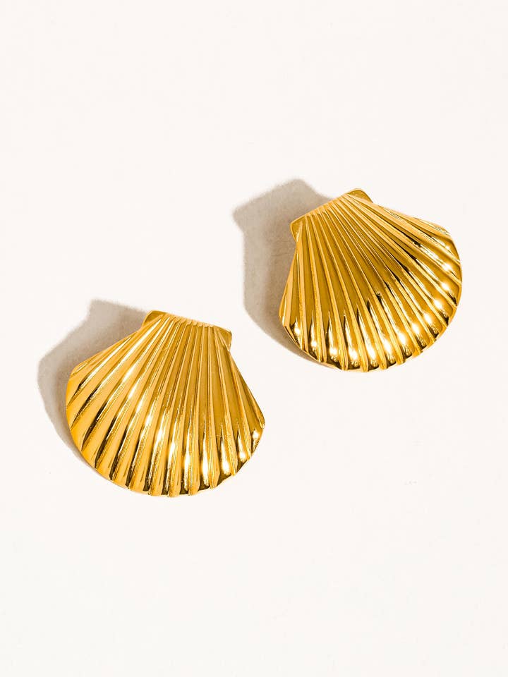 Cèpe 18K Gold Non-Tarnish Shell Studs for wholesale by Flânerie by MAIQ