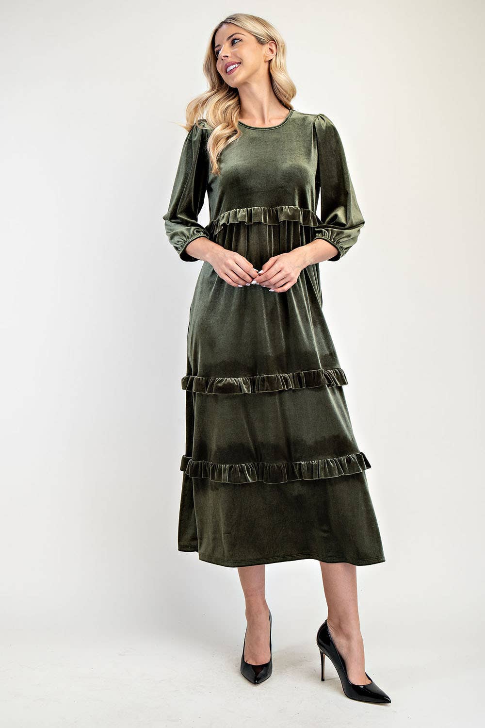 Celeste Clothing – wholesale Klänning - Dam – PLUS SIZE ELEGANT BLYGSAM KLÄNNING I SAMMET -MD33897-PL22