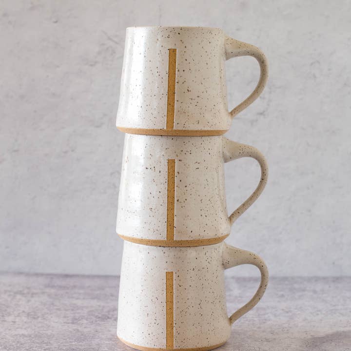 ZZIEE Ceramics - Vente Tasse à café - Mug en céramique fait main en blanc moucheté2
