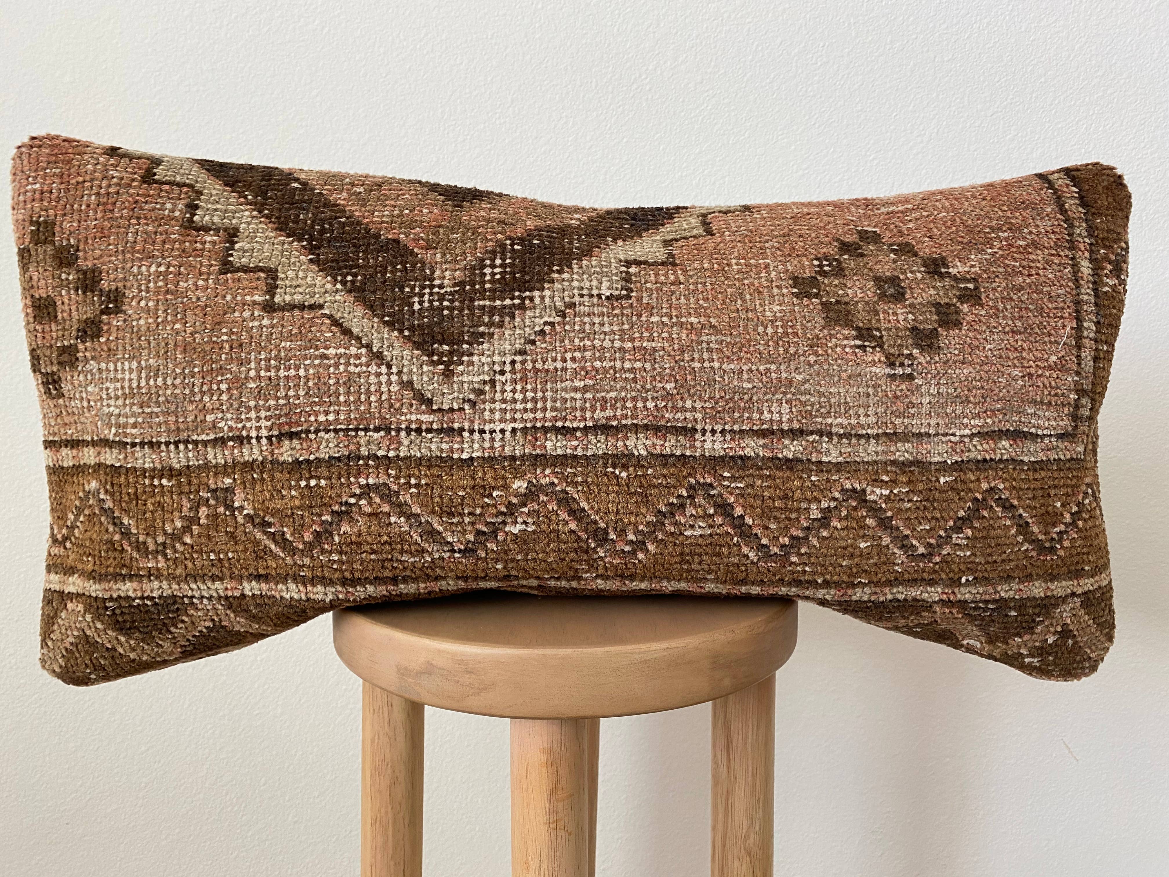 Eclectic Collective – Capa de almofada decorativa por atacado – Capa de Almofada Lombar Turca1