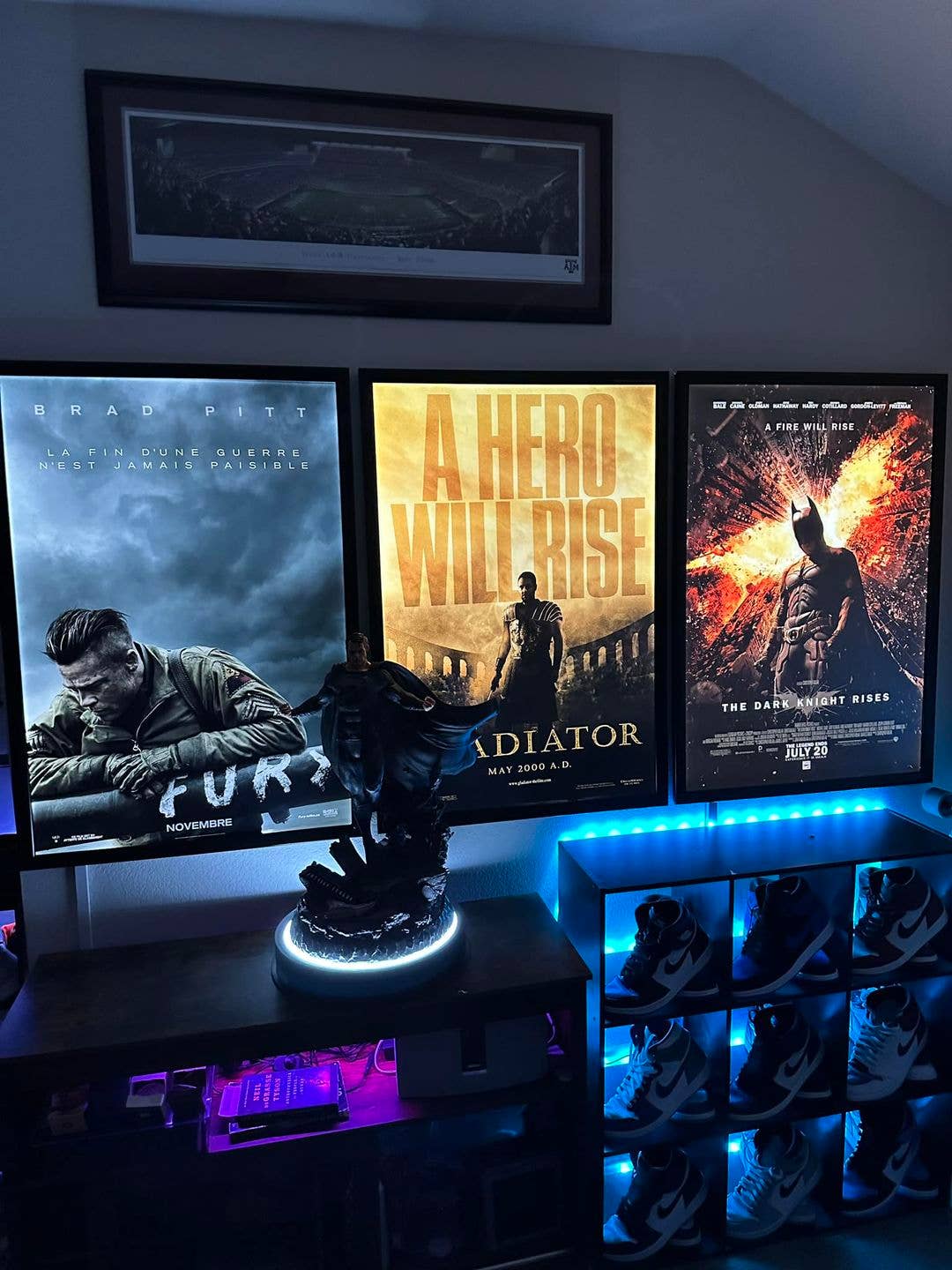 Glowbox LLC - Wholesale Picture Frame - 4-PACK Glowbox "World Famous" LED Light Box Poster Frames - Made in the USA4