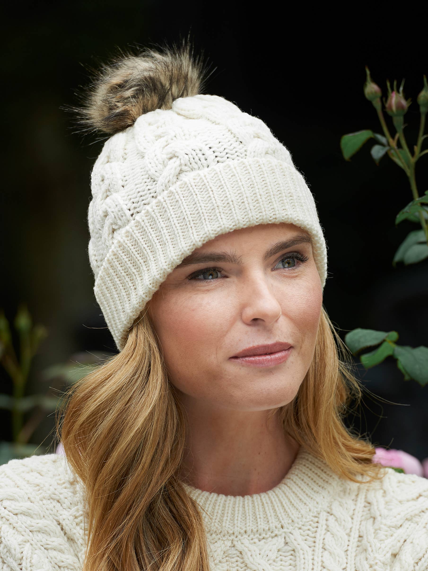 Aran Crafts – Engroshandel Beanie - Dame – Chunky kabelhue X48440