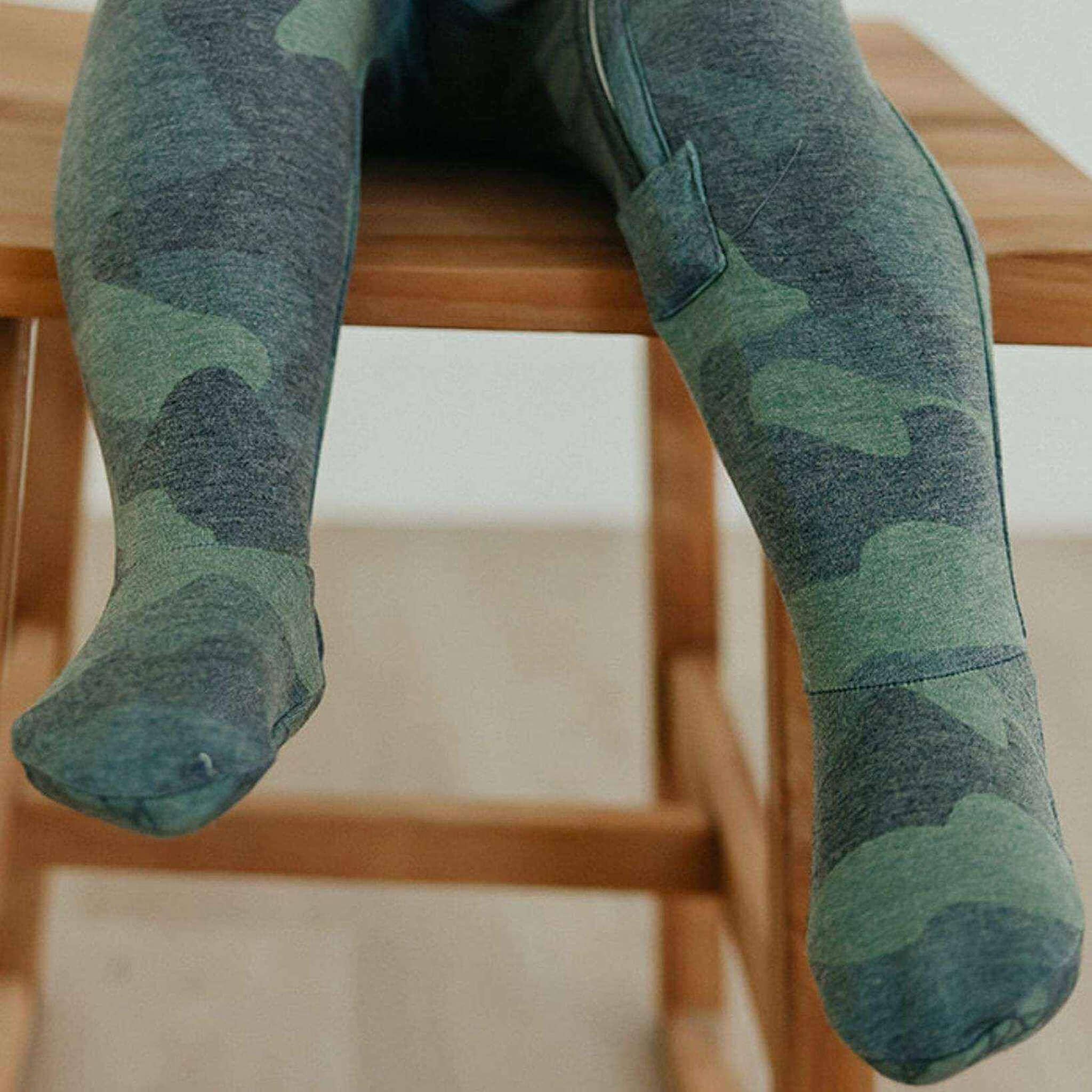 Copper Pearl - Wholesale Sleepsuit - Baby - Zip-Up Footie Pajama - Hunter4