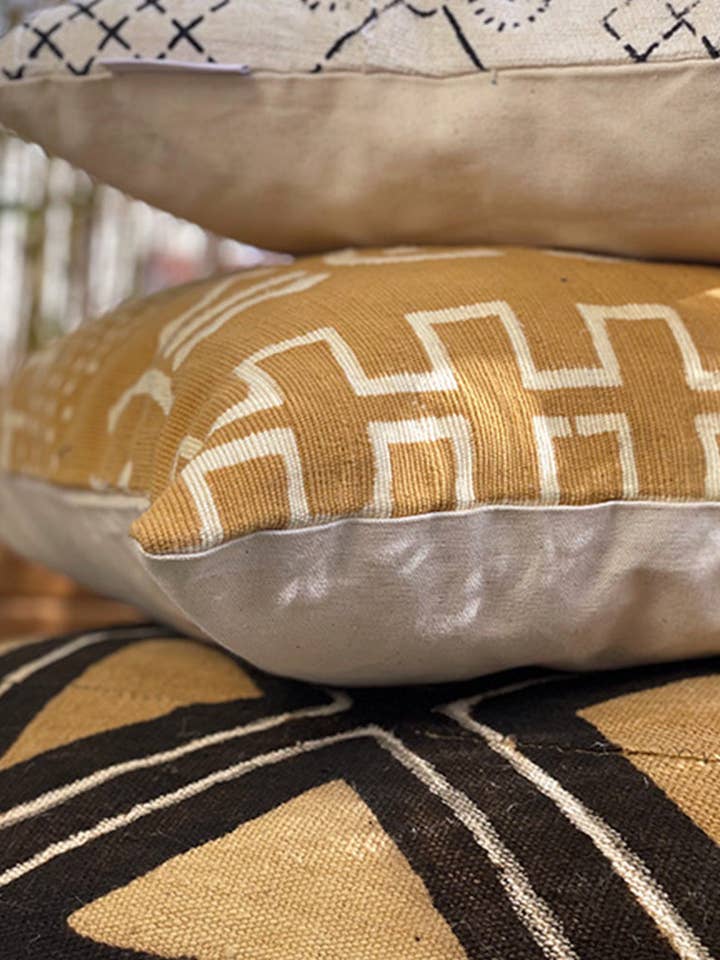 Cojín hecho a mano Kâmissa en Bassilan para venta al por mayor de Maison Assa