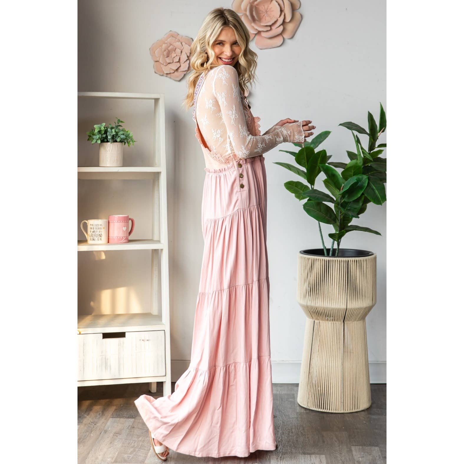 Veveret – Macacão - Mulher por atacado – Macacão fluido com alças bordadas21