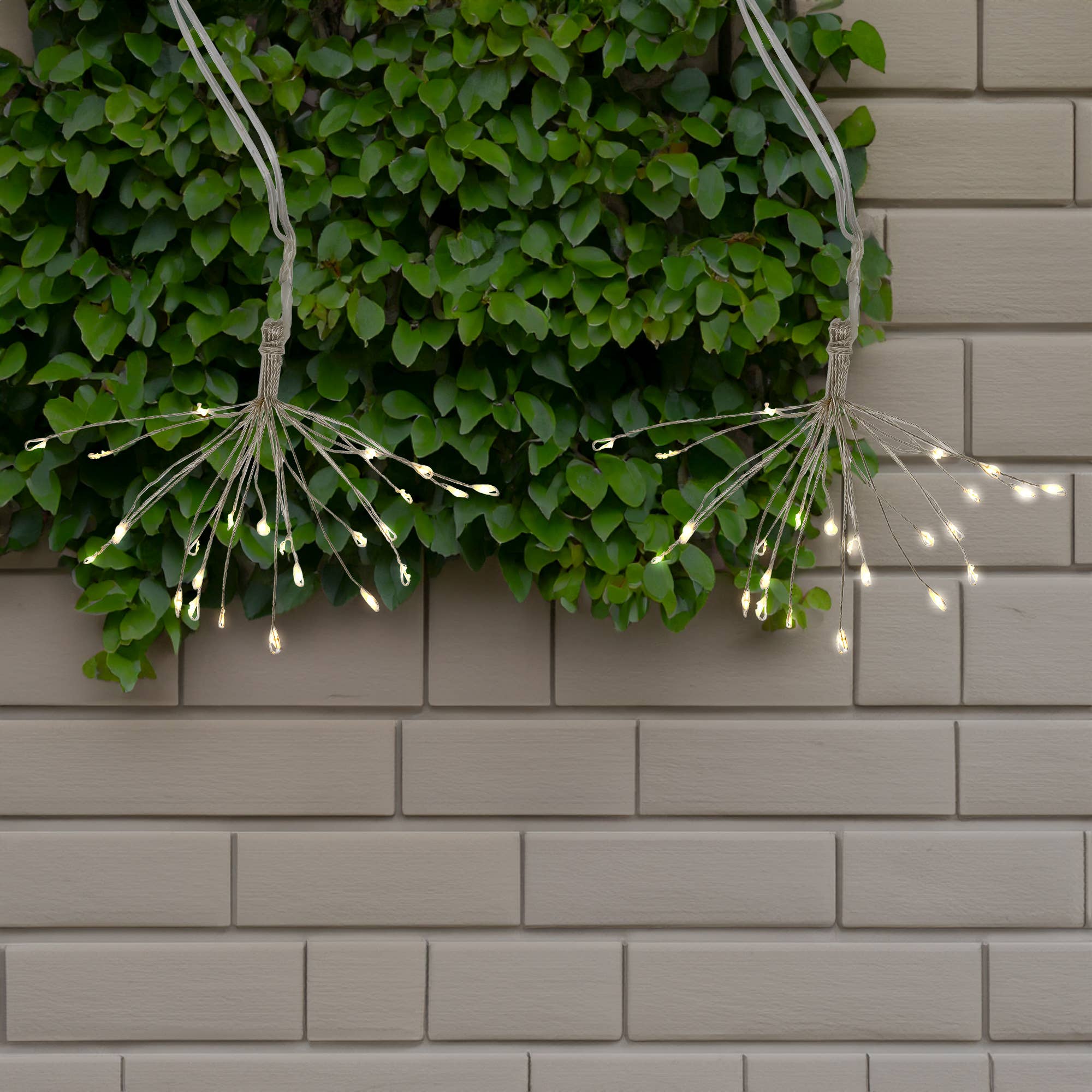 LumaBase - Wholesale String Lights - Battery Operated Starburst Garland String Lights1