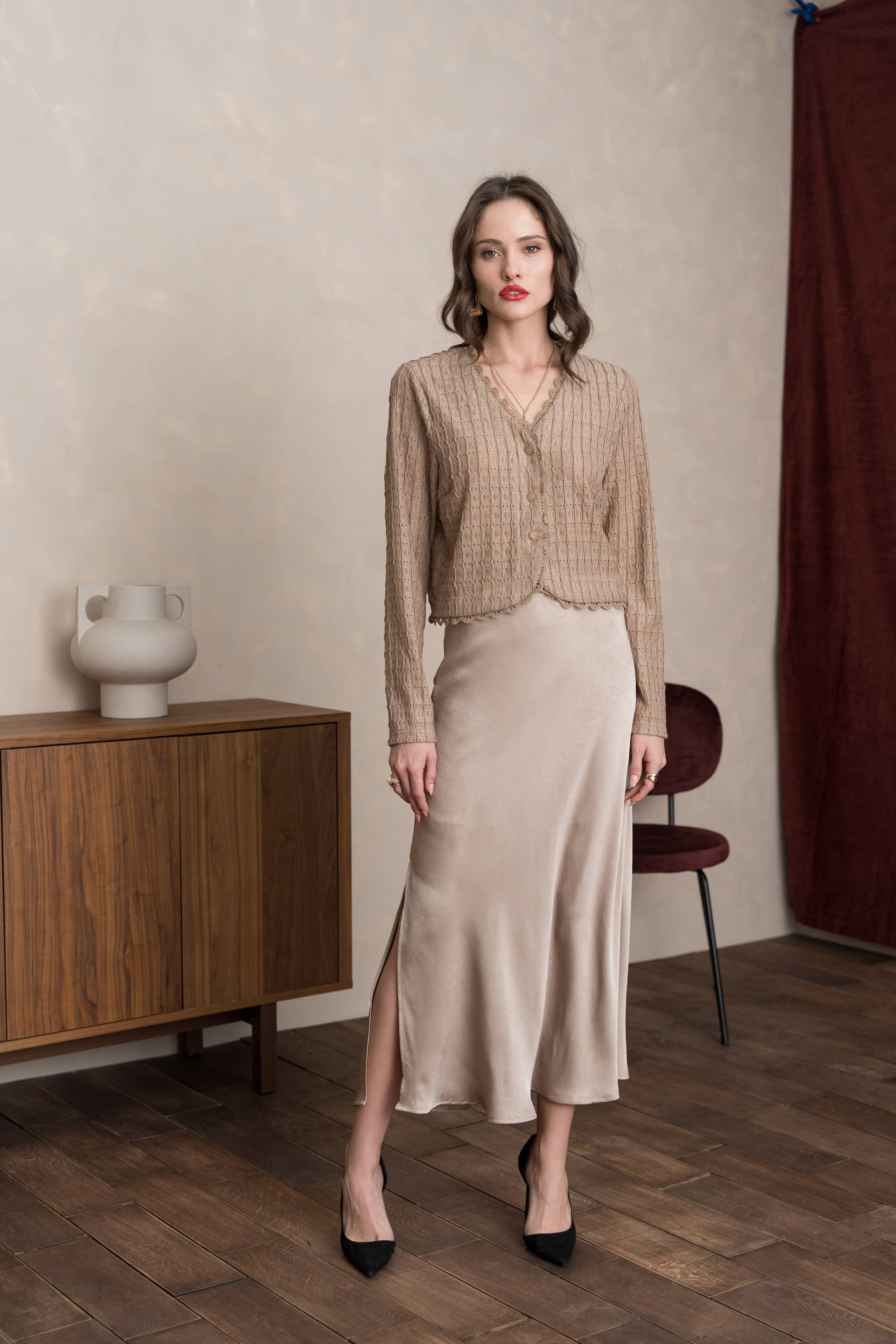 LULUMARY - Wholesale Blouse - Women's - Textured cropped blouse CH235A14