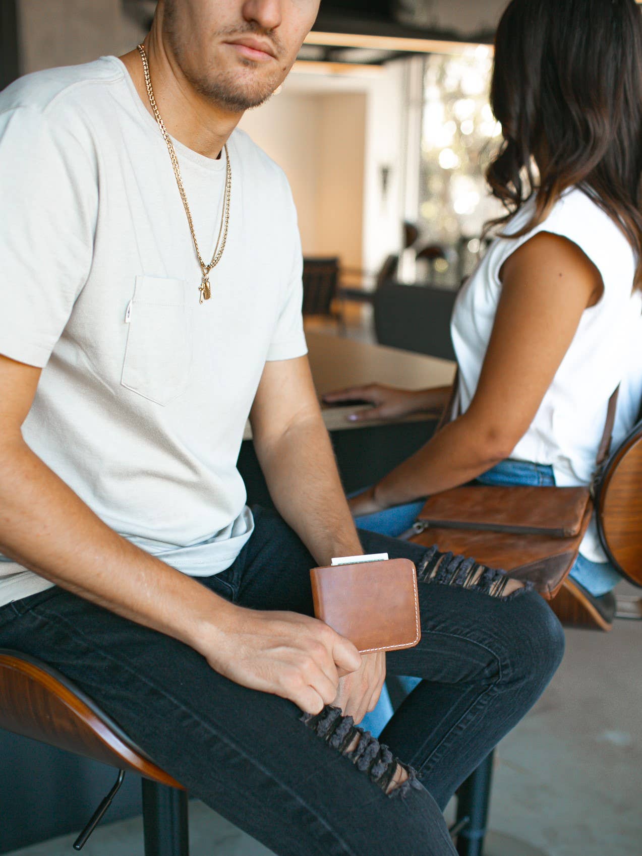 Artisan Streams – wholesale Wallet - Men’s – Men's bifold Leather Wallet Raw Brown6