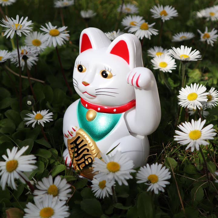 Tribal Trade GmbH - Wholesale Decorative Figurine - Lucky cat Maneki-neko waving cat 13cm white9