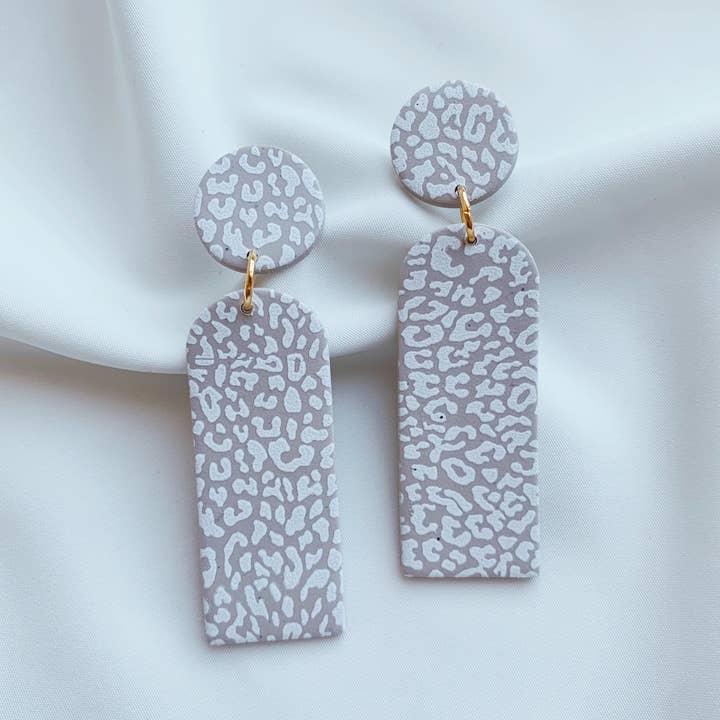 Jill | white leopard | for wholesale by imperfectly co