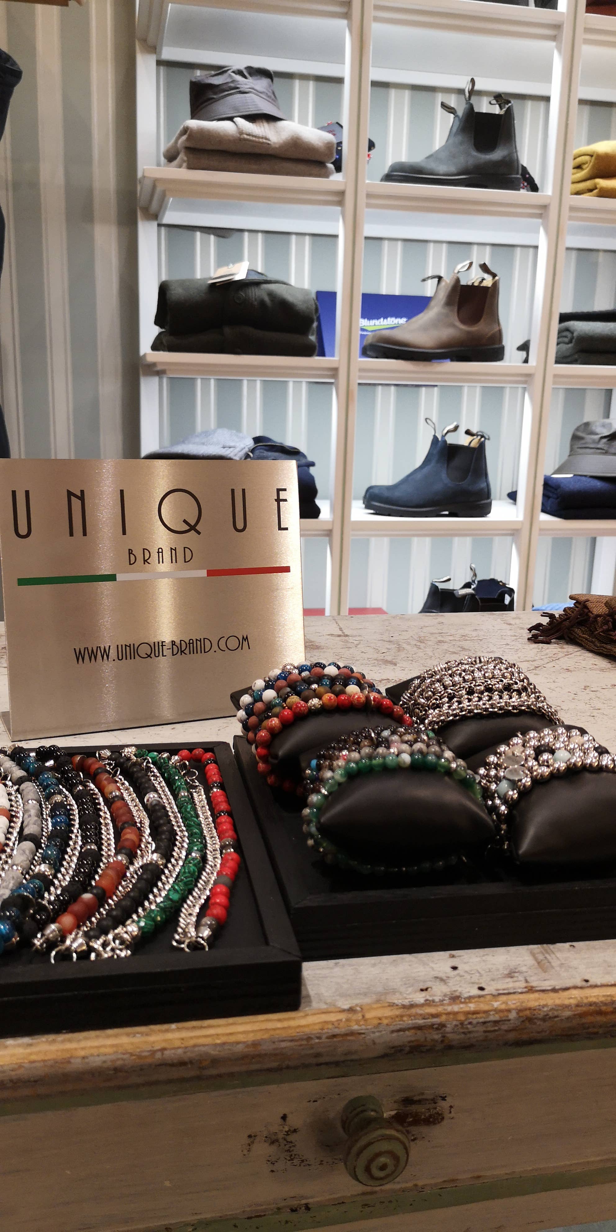 Unique Brand – Engroshandel Smykkesæt – Dobbelt rund armbånd eller halskæde i sten og stål10