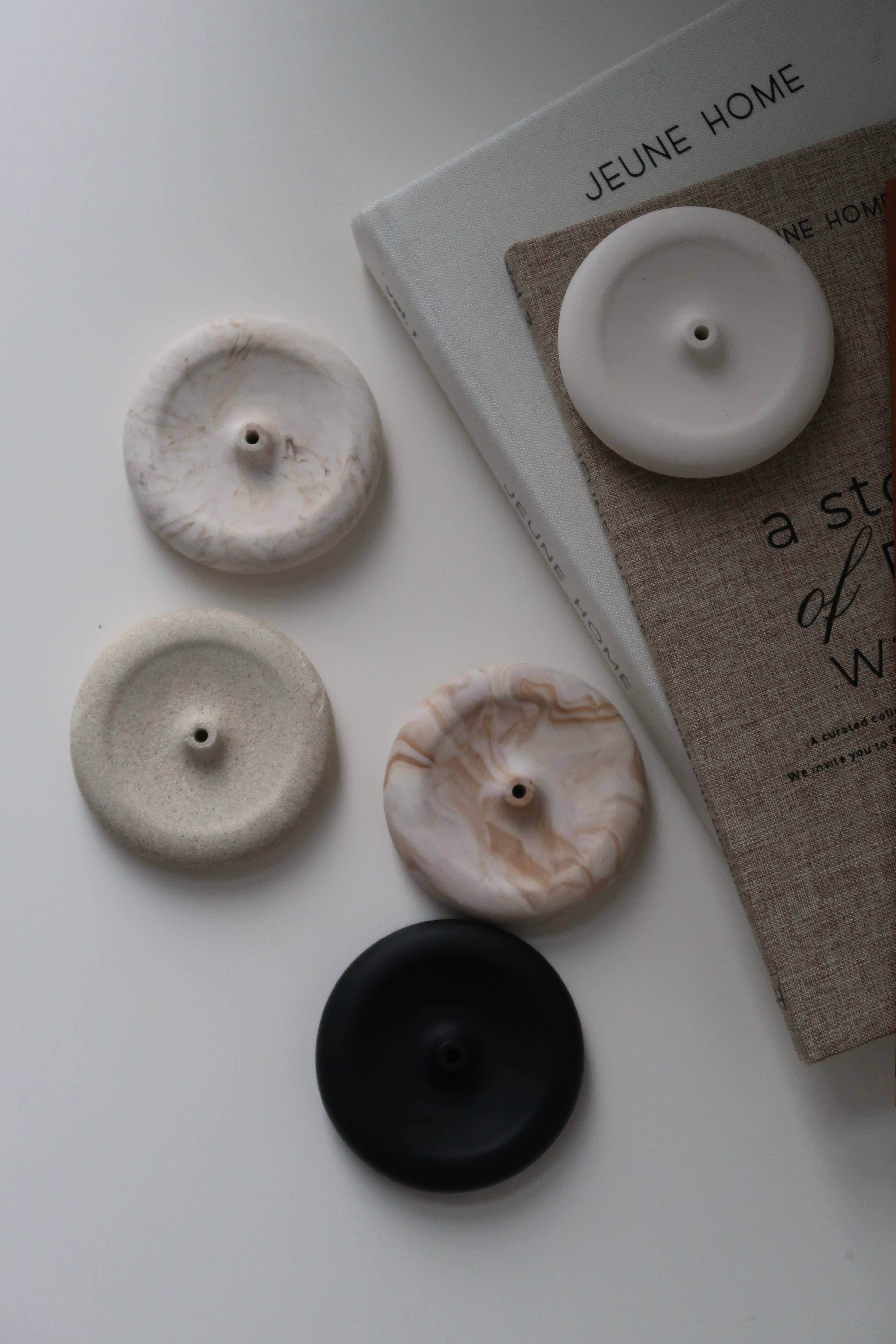 Jeune Home - Wholesale Incense Holder - Minimalist round incense holder 1