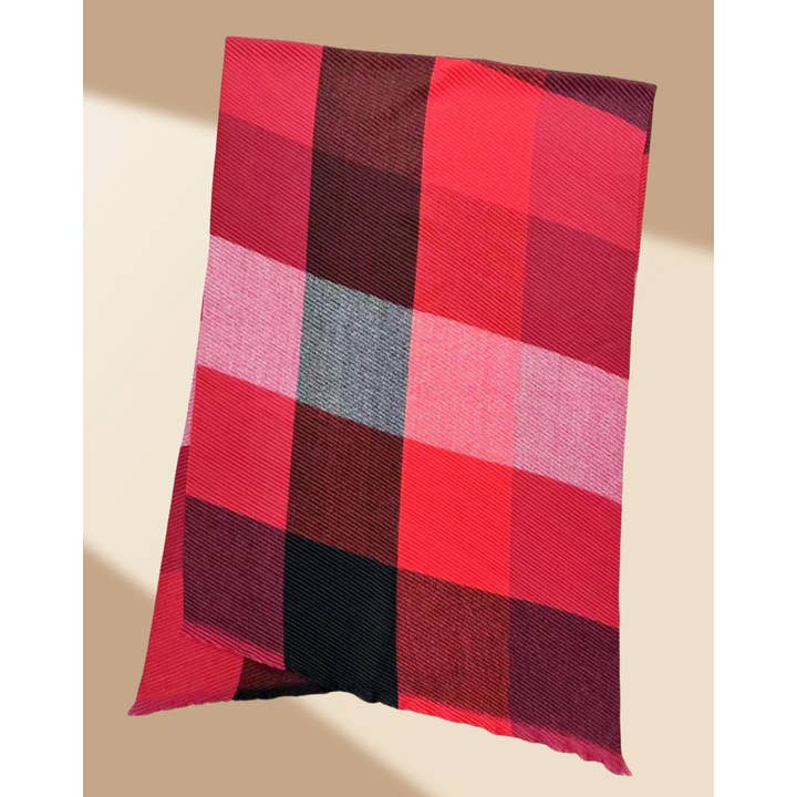 JC Sunny Fashion - Wholesale Scarf - Women's - Luxurious 3D Textured Crinkle Scarf