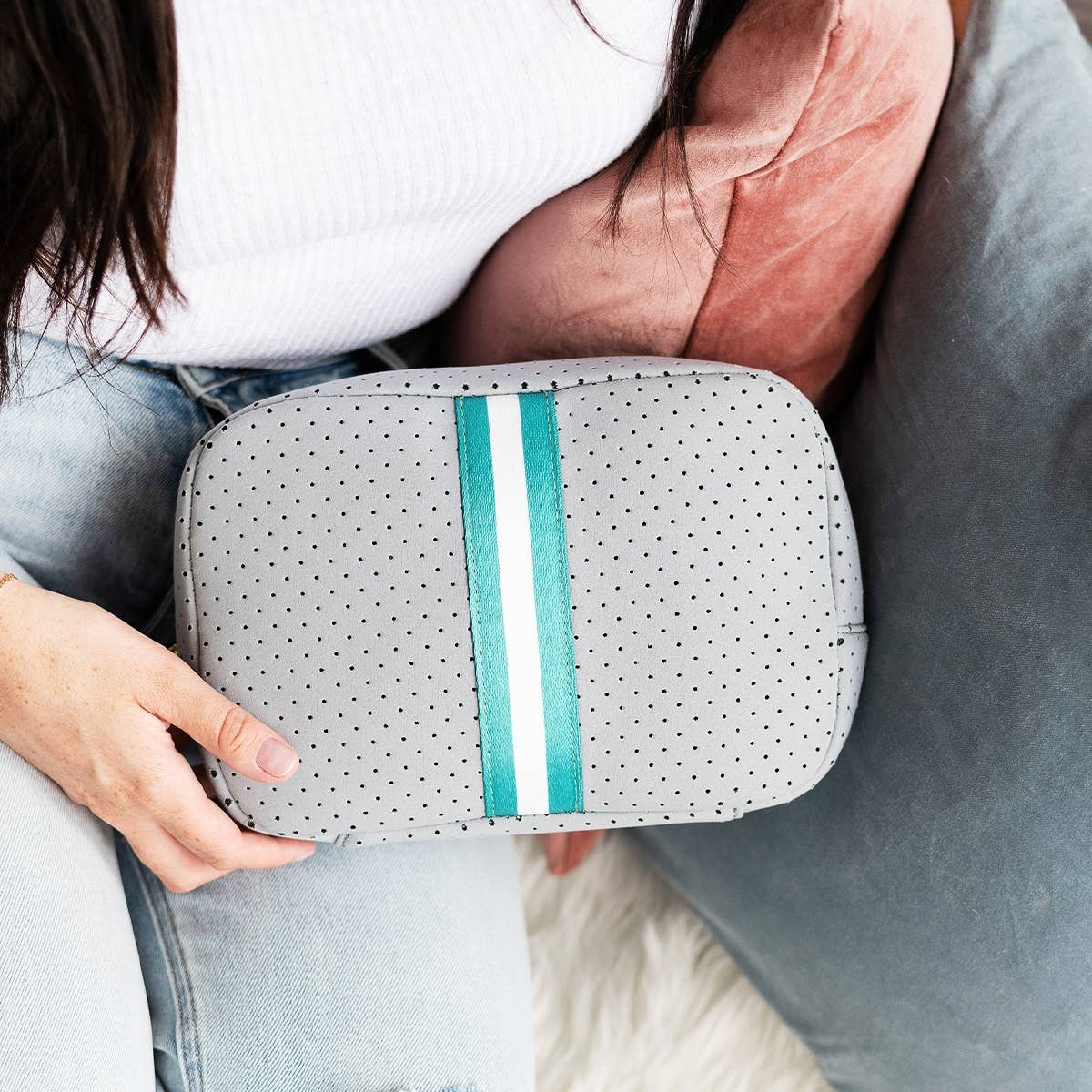 Viv&Lou – wholesale Make-up/cosmetic bag – Neoprene Cosmetic Bag3