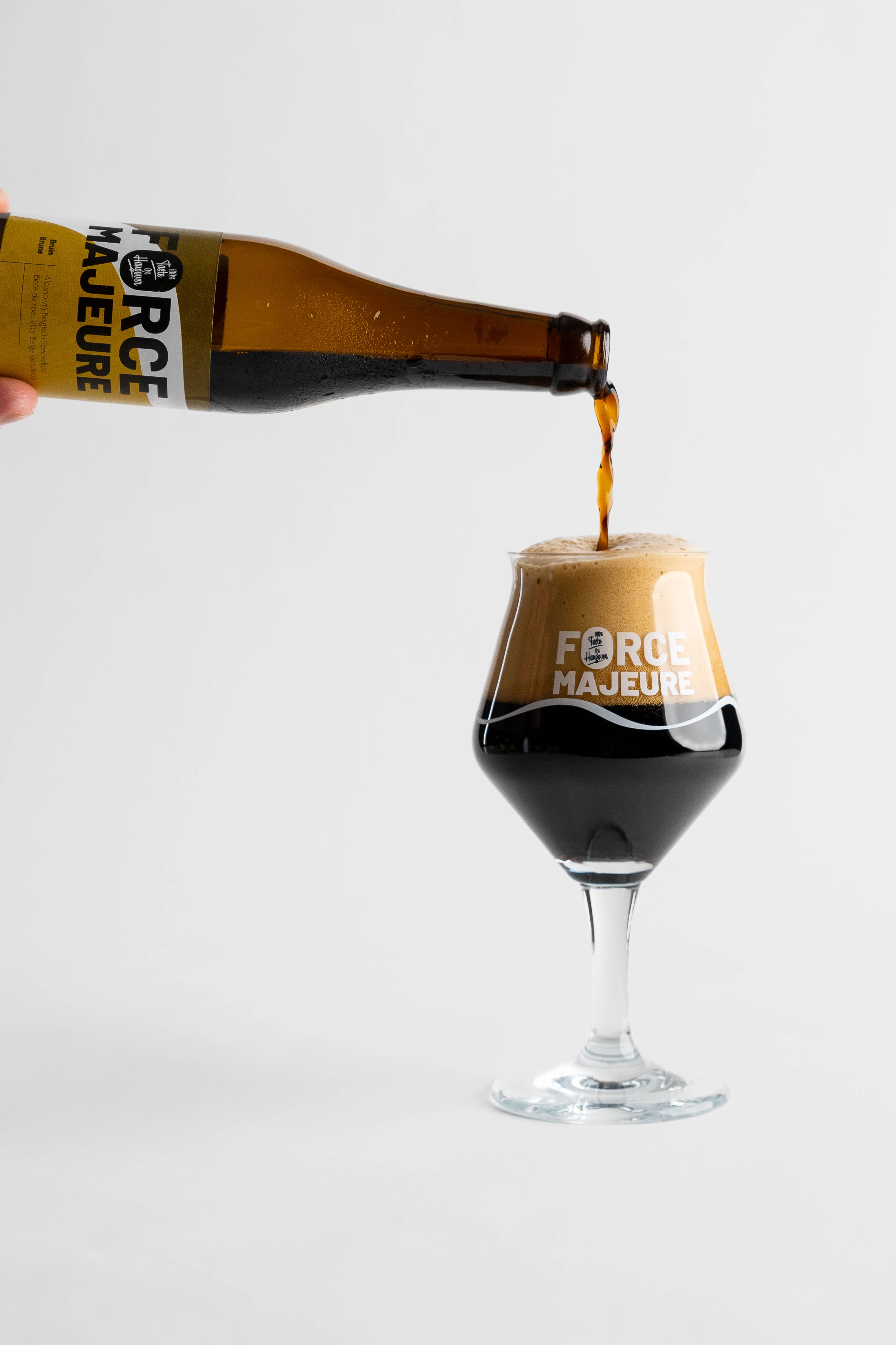 Force Majeure - Venta al por mayor Cerveza sin alcohol - Cerveza belga sin alcohol Bruin Force Majeure 24 veces1