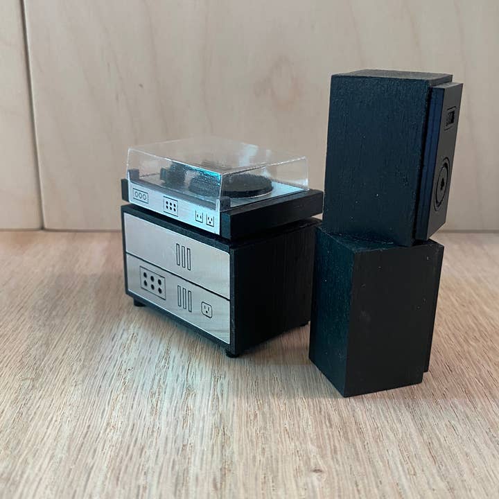 Itty Bitty Mini Mart - Wholesale Decorative Tabletop Object - Miniature Stereo Stack Set 1:12 Scale