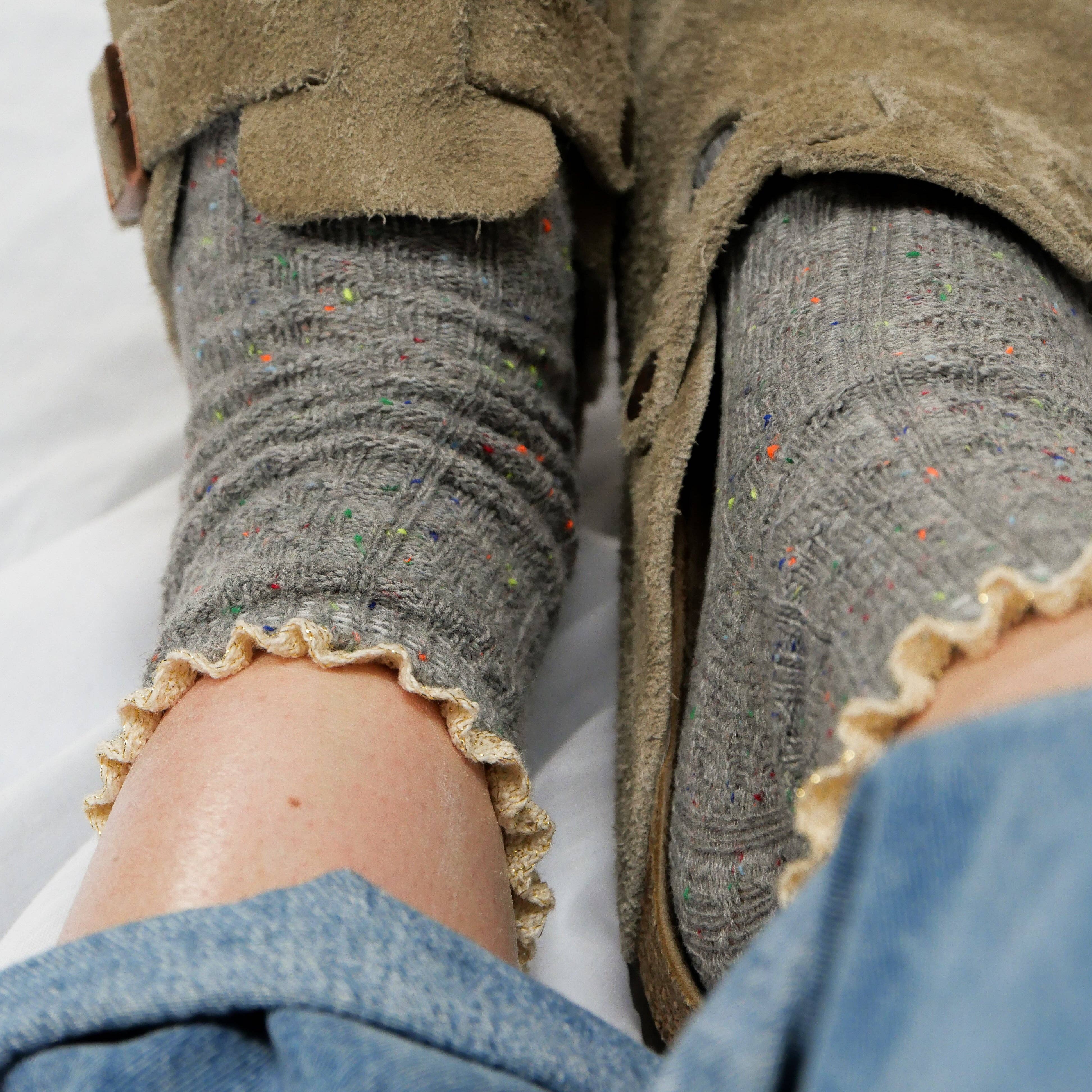 Gentil Coquelicot Paris - Wholesale Socks - Women's - Mottled gold macrame socks3