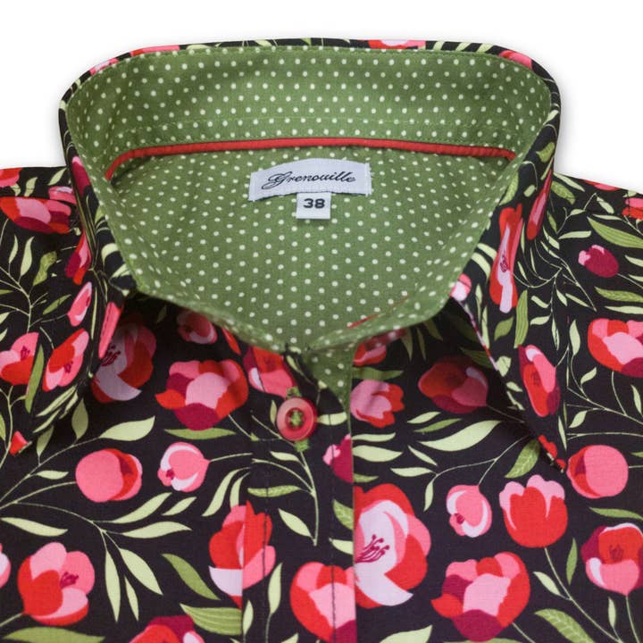 Salamander Shirts Ltd – Engroshandel Skjorte med buttondown – til kvinder – Grenouille Langærmet Sort, Rød og Grøn Blomstertrøje4