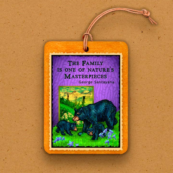 Ornamento de Madeira Feito à Mão - Citação sobre a Natureza - Família de Ursos por atacado de The Kaleidoscope Designs