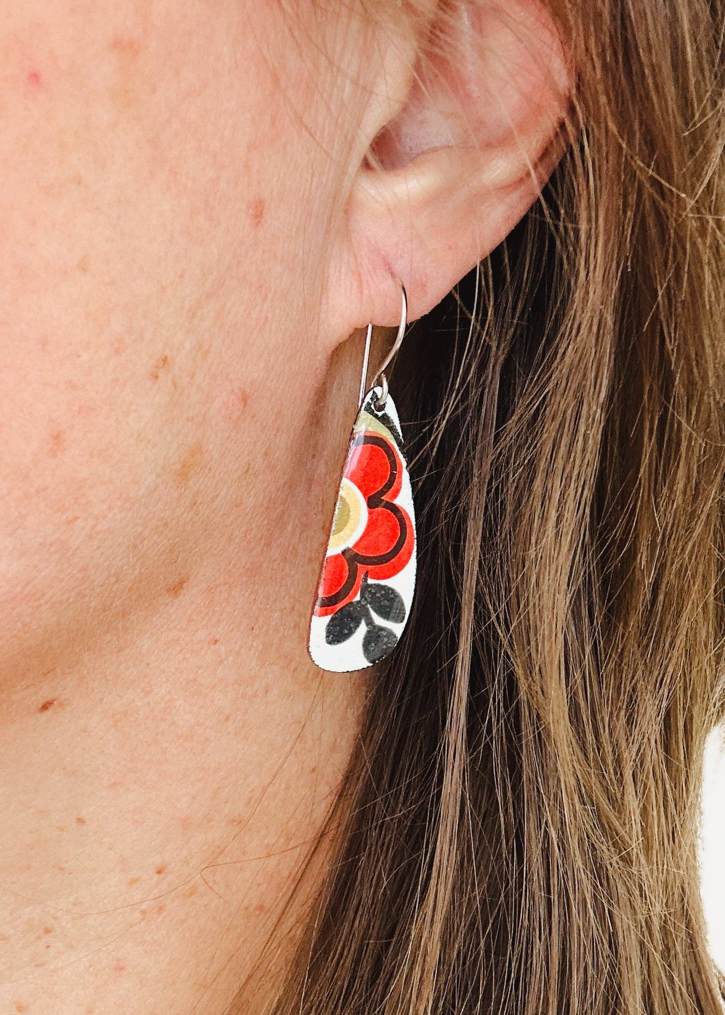 Rising Jewelry - Wholesale Dangle Earrings - Flower Earrings, Retro Red, Vintage Spring Boutique Jewelry1
