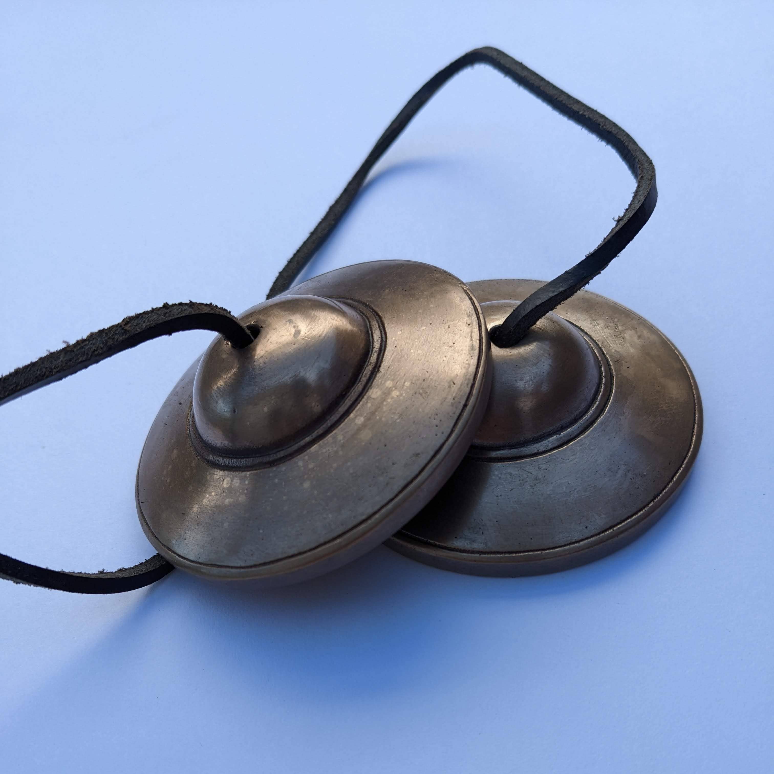 Tenzing Collections - Wholesale Meditation Supplies - 3"inches non DECORATED TINGSHA only for quality sound result4