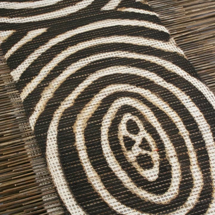 Swahili | AFRICAN MODERN - Wholesale Table Runner - Ripple Effect Twig Table Runner