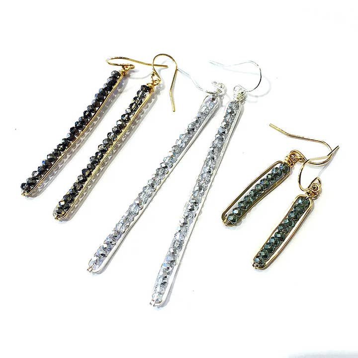 Julie Tuton Jewelry - Venta al por mayor Pendientes colgantes - Pendientes Caviar Stick, tamaño mediano