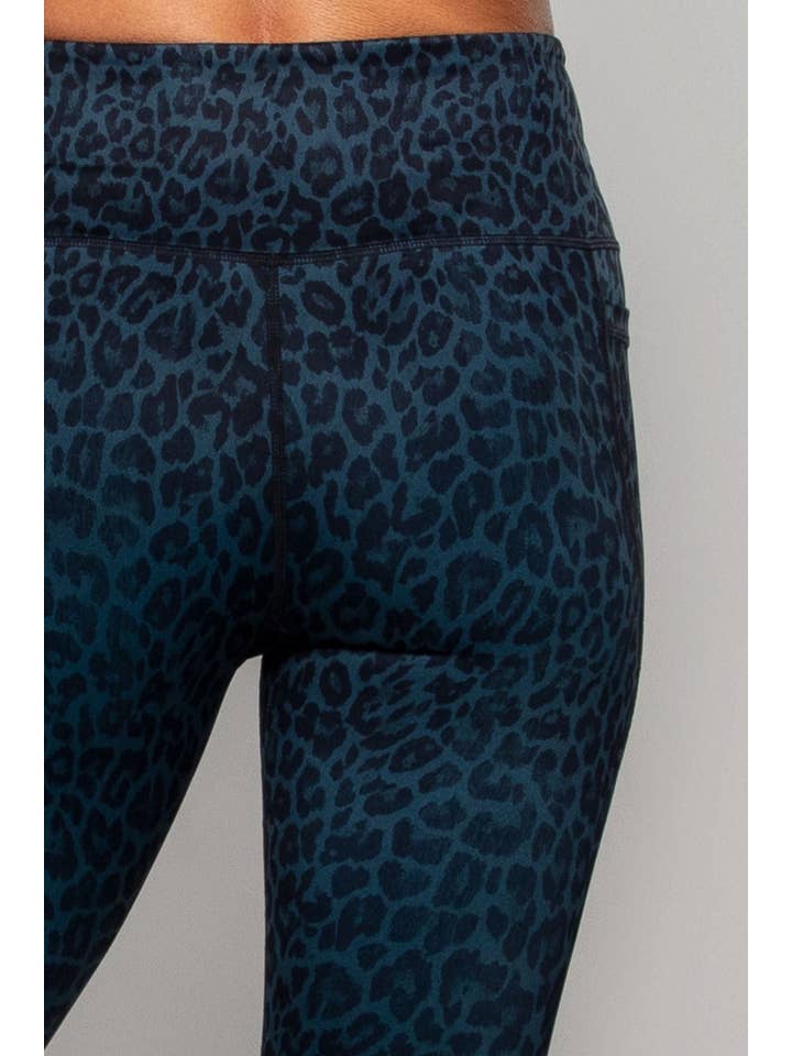 Born Nouli Activewear & Leggings - Wholesale Athletic/Lounge Leggings - Women's - Nika Full Length Pocket Legging